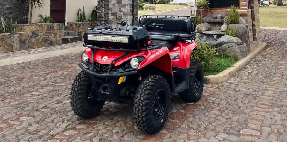 Cuatrimoto Outlander